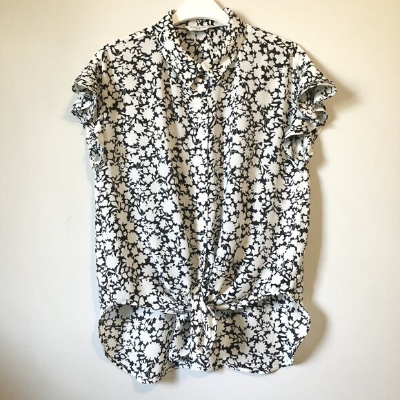 B&W Floral Country Girl Chiffon Flutter Sleeve Tie Hem Button Up Blouse - Picture 1 of 16